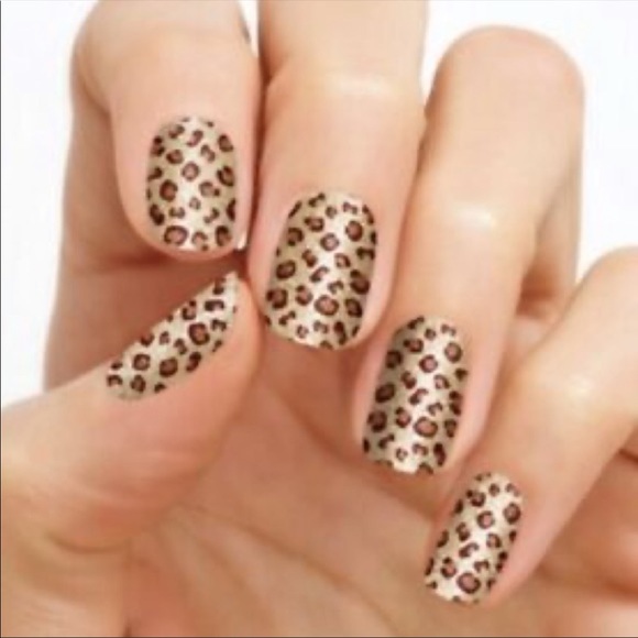 Color Street Safari Chic Nail Strips - RET… - Picture 1 of 3